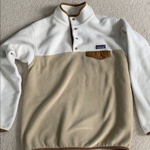 Patagonia Synchilla snap. Women’s large. Tan.